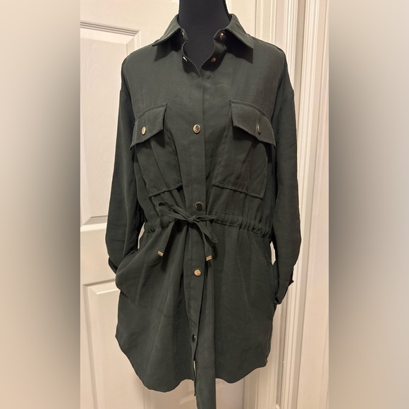 Zara Gray Utility Jacket with Relaxed Fit - Picture 8 of 9